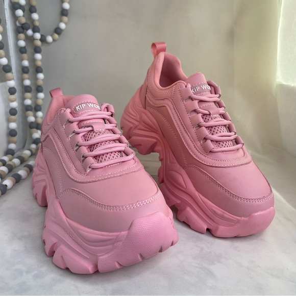 Kip Wok Chunky Pink Platform Sneakers with Rugged Soles Size 7 - Picture 2 of 9
